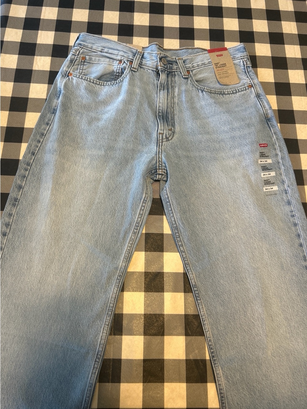 Levi's Men's Relaxed Straight Jeans in Light Blue Wash